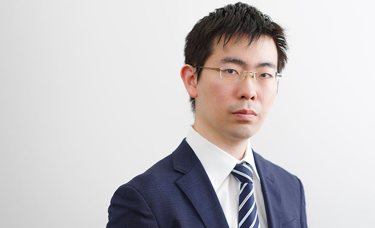 Takumi Watanabe Executive Officer